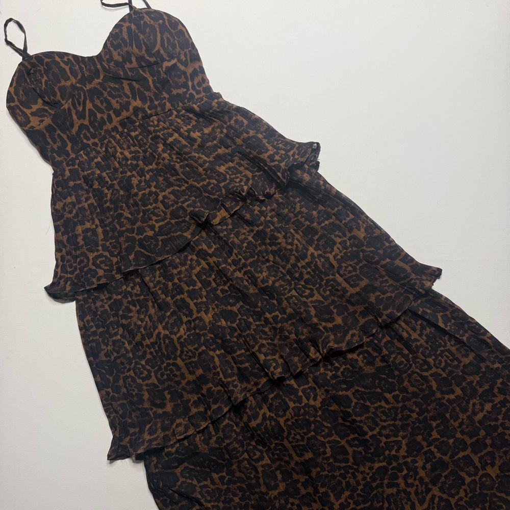 AQUA Leopard Print Pleated Tiered Smocked Midi Dress Animal Print Spring Summer - Picture 6 of 9